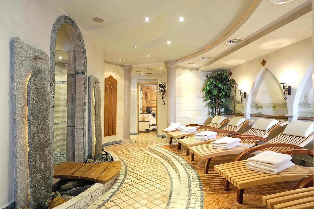 Sporthotel Almhof Ischgl Bagian luar foto