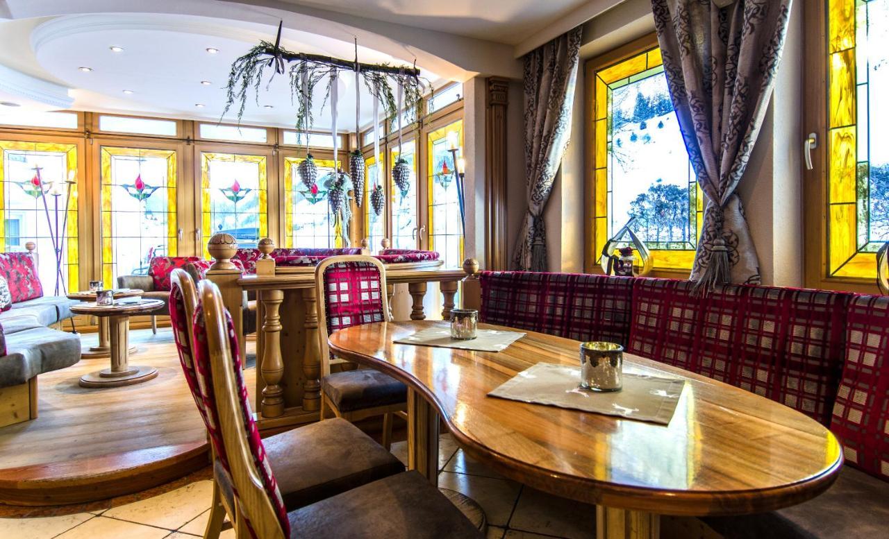 Sporthotel Almhof Ischgl Bagian luar foto
